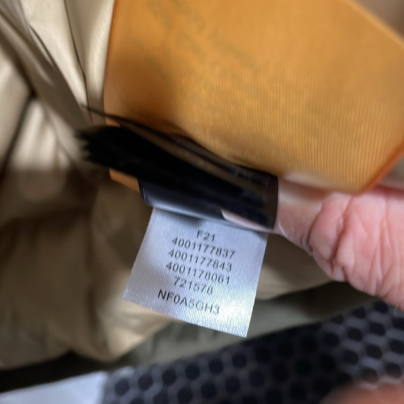 The North Face Snow Down Parka (Military Olive Green) - Picture 4 of 8